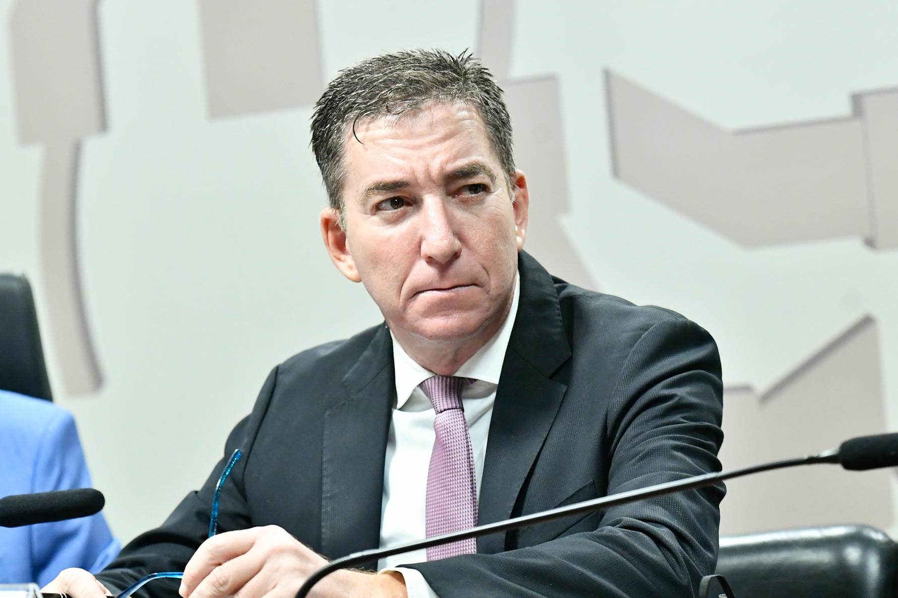 Glenn Greenwald também criticou o silêncio da esquerda diante das ações do ministro do STF, Alexandre de Moraes | Foto: Geraldo Magela/Agência Senado