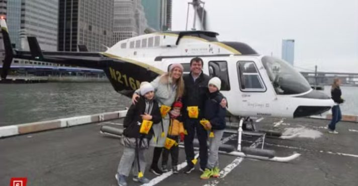A família em Nova York, momentos antes do acidente de helicóptero