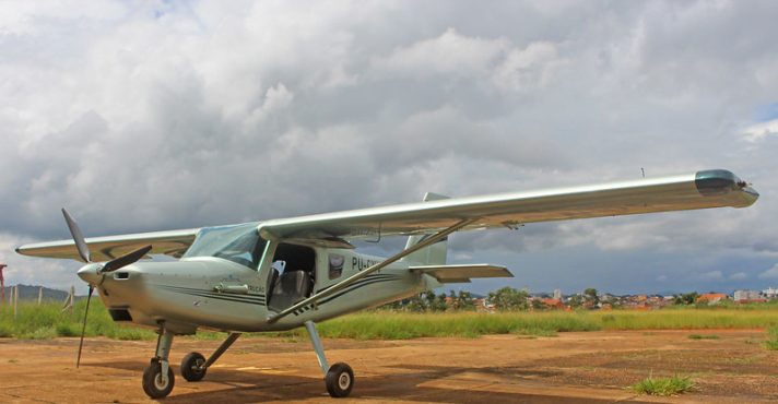 Avião