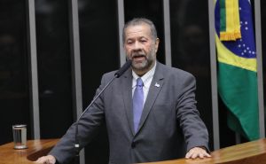 Carlos Lupi