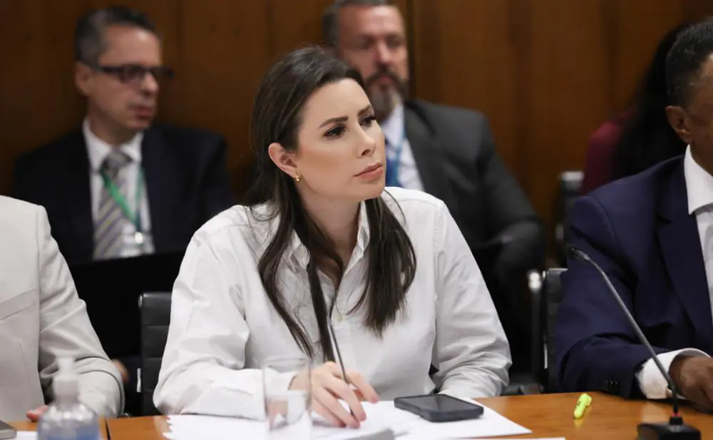 Carol De Toni