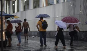 A chuva ganha força no Centro-Oeste. Brasília, Goiânia, Cuiabá e Campo Grande enfrentam possibilidade de tempestades, acompanhadas de queda nas temperaturas | Foto: Fernando Frazão/Agência Brasil