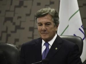 Collor recebeu a oferta da companhia Pré-Moldados Empresarial Alagoas no mesmo dia que foi preso, na última sexta-feira, 25 | Foto: Fabio Rodrigues Pozzebom/Agência Brasil