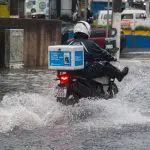 Chuvas causam alagamento em São Paulo