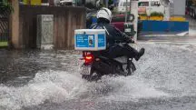 Chuvas causam alagamento em São Paulo