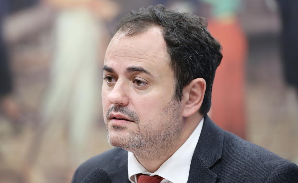 Glauber Braga