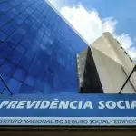 Os descontos irregulares do INSS serão interrompidos nos contracheques de maio | Foto: Rafa Neddermeyer/Agência Brasil