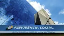 Os descontos irregulares do INSS serão interrompidos nos contracheques de maio | Foto: Rafa Neddermeyer/Agência Brasil