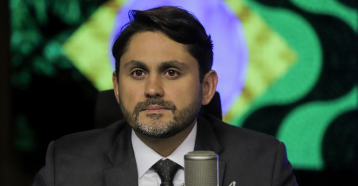 Juscelino Filho, que é deputado federal licenciado pelo União Brasil, pediu demissão depois de conversar com integrantes de seu partido | Foto: Joédson Alves/Agência Brasil