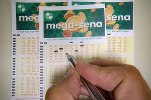 Em razão dos feriados de Páscoa e Tiradentes, sorteios acompanham calendário atípico | Foto: Rafa Neddermeyer/Agência Brasil