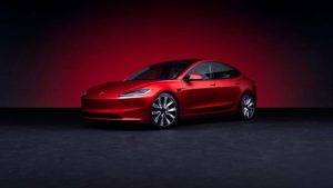 Model 3, carro mais básico da montadora Tesla, de Elon Musk: prêmio daria para comprar 279 unidades | Foto: Reprodução/Redes sociais