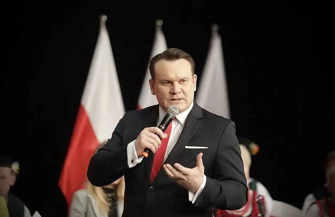 Dominik Tarczynski destacou a experiência que teve sob o comunismo na Polônia para criticar as ações de Moraes | Foto: Reprodução/Instagram