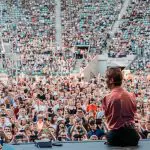 Para Nick Vujicic, a chave para vencer as dificuldades é caminhar pela fé | Foto: Divulgação/Arquivo pessoal