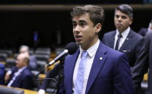 O tribunal determinou que as declarações de Nikolas Ferreira ‘extrapolaram os limites do direito à liberdade de expressão’ | Foto: Kayo Magalhães/Câmara dos Deputados