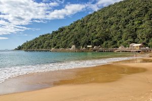 Praia das Laranjeiras, Balneário Camboriú (SC)
