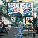 Na Europa, Tarcísio apresenta projeto do túnel subaquático Santos-Guarujá