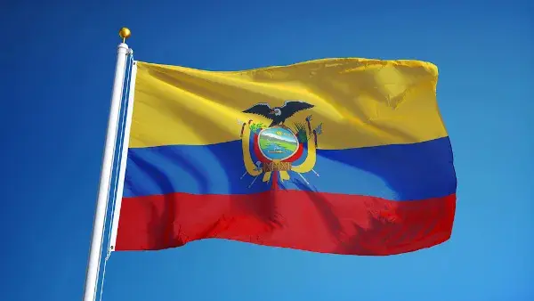 Bandeira do Equador hasteada | Foto: Reprodução/Redes sociais