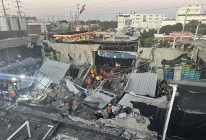 Número de vítimas de desabamento de boate na República Dominicana sobe para 226