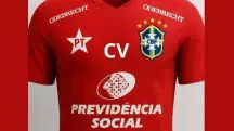 camisa vermelha da seleção brasileira de futebol - humor