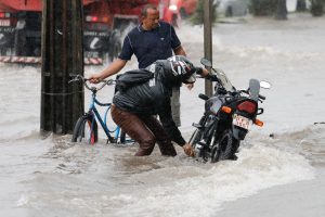 Temporais causam alagamentos pelo Brasil