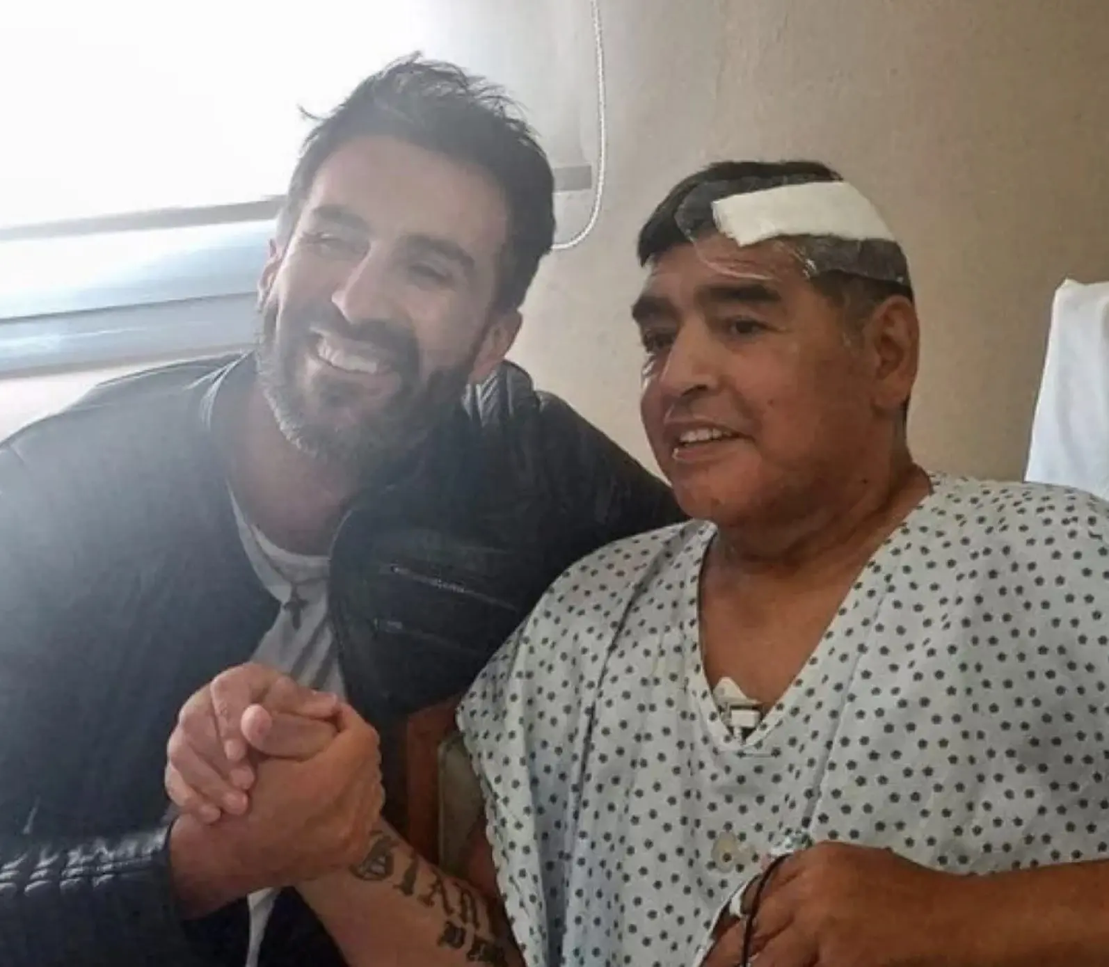 Maradona e médico