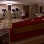 Vaticano divulga imagens do papa Francisco no caixão