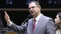 O líder do PL na Câmara, Sóstenes Cavalcante negocia com Motta nova redação sobre anistia | Foto: Kayo Magalhães/Câmara dos Deputados