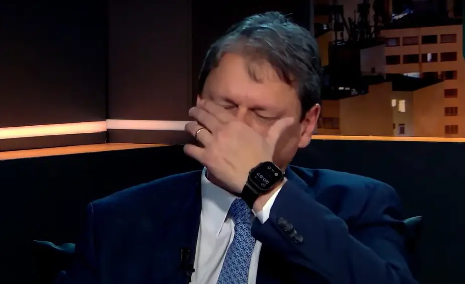 tarcísio de freitas emocionado no conversa com augusto nunes 1 - 08042025