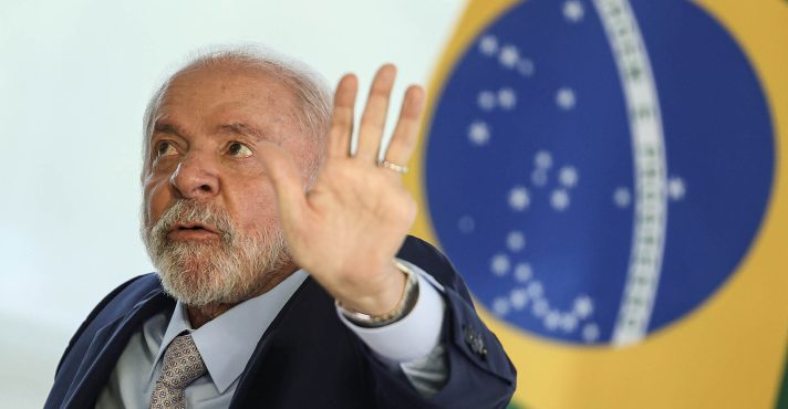 Lula durante cerimônia de sanção de projetos de lei, em Brasília, DF (24/4/2025) | Foto: Marcelo Camargo/Agência Brasil