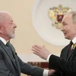 brasil Senadores criticam viagem de Lula à Rússia para encontro com ditadores