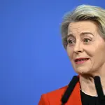 A presidente da Comissão Europeia, Ursula von der Leyen | Foto: JUSTIN TALLIS/Pool via REUTERS