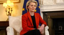A presidente da Comissão Europeia, Ursula von der Leyen | Foto: Alishia Abodunde/Pool via REUTERS