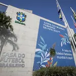 Fachada da CBF em homenagem à Copa do Mundo Feminina da Fifa 2027, que será no Brasil