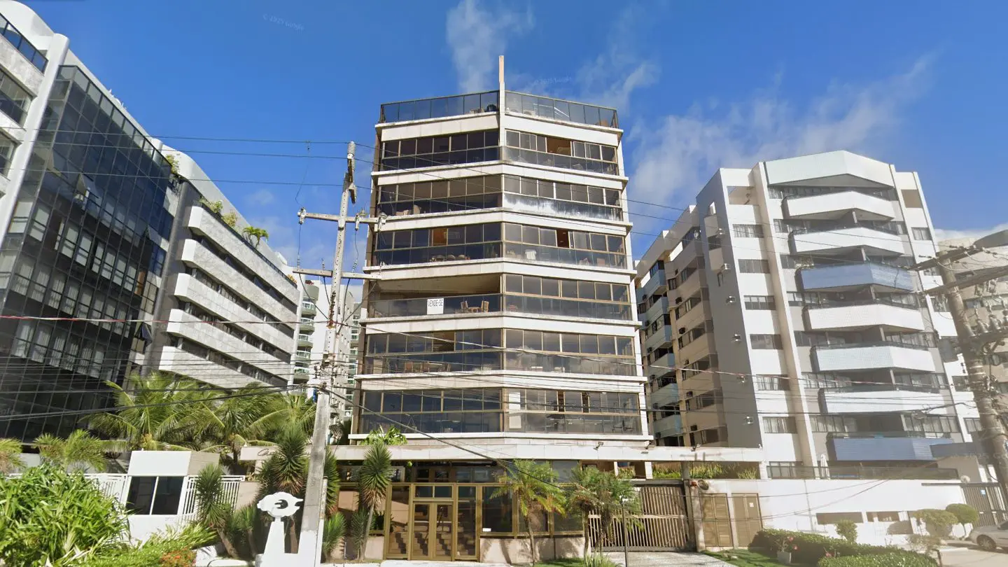 Cobertura de Collor, na praia de Ponta Verde, é avaliada em R$ 9 milhões | Foto: Street View/Google