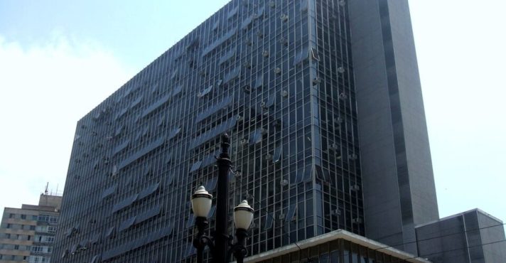 Câmara Municipal de São Paulo projeto contra negação Holocausto