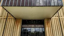 Banco Central IOF juros crédito