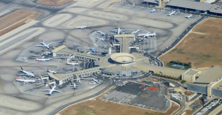 Aeroporto Internacional Ben-Gurion, em Israel | Foto: Chris Hoare/WikiMedia Commons