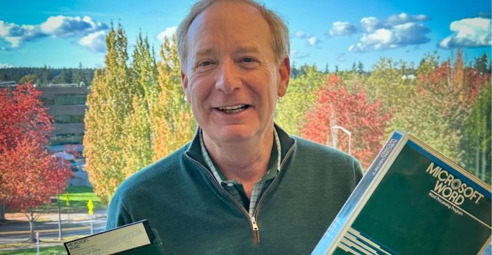 Brad Smith proíbe funcionários da Microsoft de usar DeepSeek | Foto: Divulgação/Redes sociais