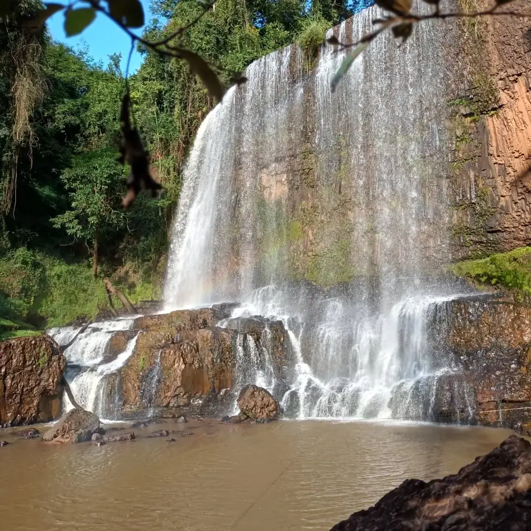 Brotas abriga a Cachoeira do Astor, com 30 metros | Foto: Reprodução/Redes sociais