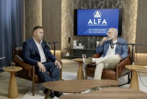 O advogado Felipe Alexandre e seu cliente, o jornalista Allan dos Santos