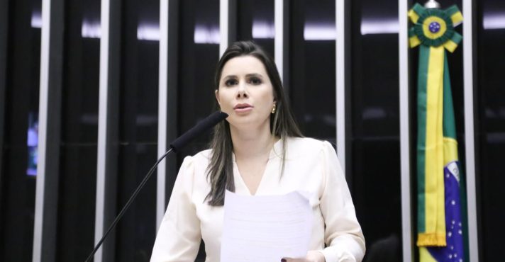 Carol De Toni