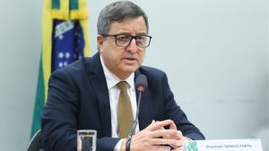 Deputado Danilo Forte apresenta projeto de lei contra fraudes no INSS | Foto: Vinícius Loures/Câmara dos Deputados