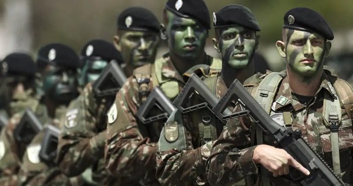 Exército mantém contratos com empresa investigada pela PF no escândalo do INSS