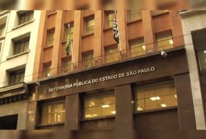 Fachada do prédio da Defensoria Pública do Estado de São Paulo