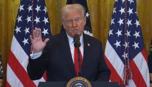 Falas duras de Trump ocorrem depois de mais um ataque da Rússia sobre a Ucrânia | Foto: RS/Fotos Públicas