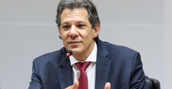 Fernando Haddad projeta aumento na arrecadação em mais de R$ 20 bilhões ainda neste ano | Foto: Valter Campanato/Agência Brasil
