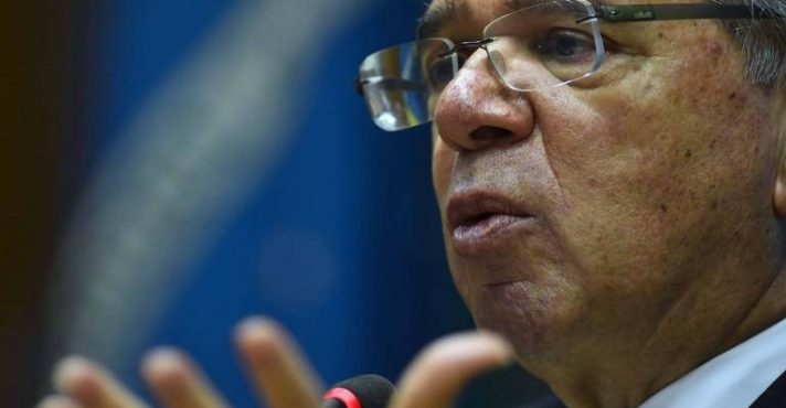 Deputado Evair de Melo (PP/ES) quer saber por que a foto de Paulo Guedes foi excluída da galeria | Foto: Gov.br