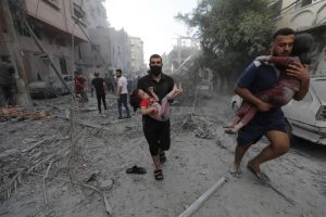 Pesquisadores dizem que papel da ONU ajudou a opinião pública a atuar como 'cúmplice involuntária' dos ataques terroristas | Foto: Reprodução/Twitter/X