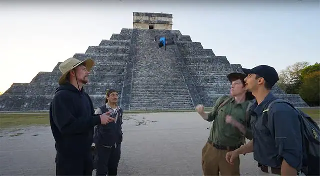 Imagens do vídeo publicado por MrBeast