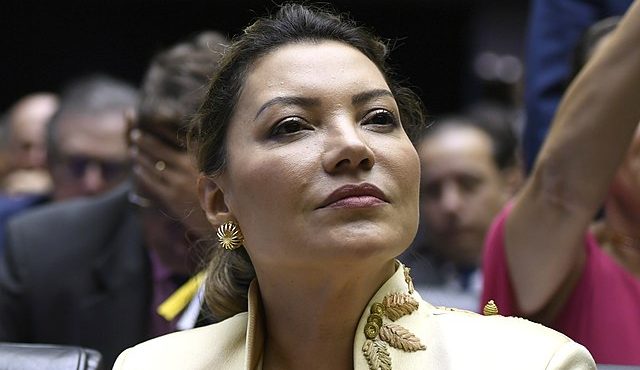 Para o PL, ironia de Janja sobre Michelle Bolsonaro é 'devaneio' | Foto: Reprodução/Wikimedia Commons